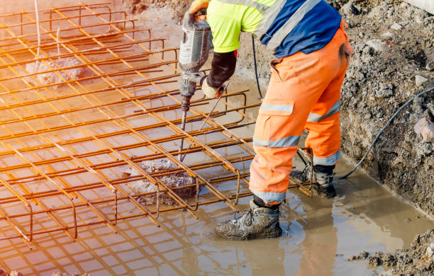 Best Driveways & Floors  in Kankakee, IL